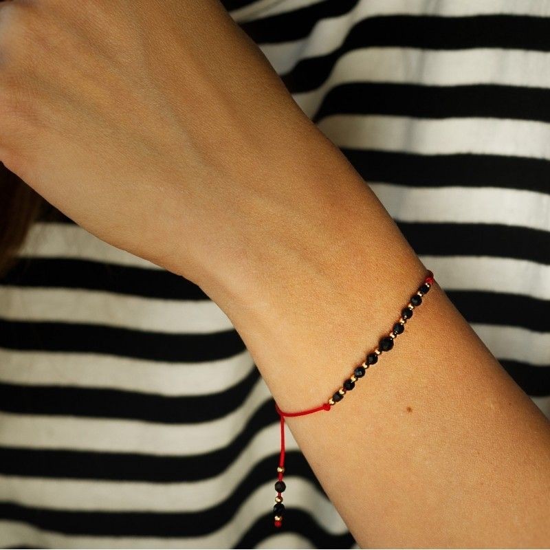 Bransoletka sznurkowa...